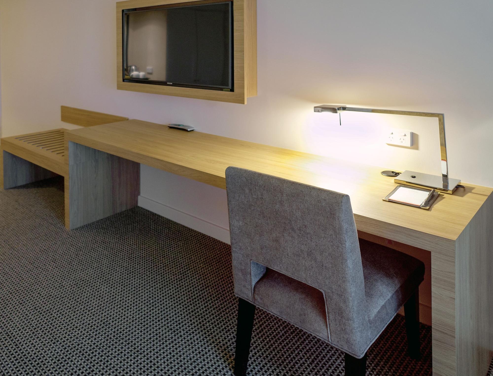 Stamford Plaza Sydney Airport Hotel & Conference Centre Exterior photo