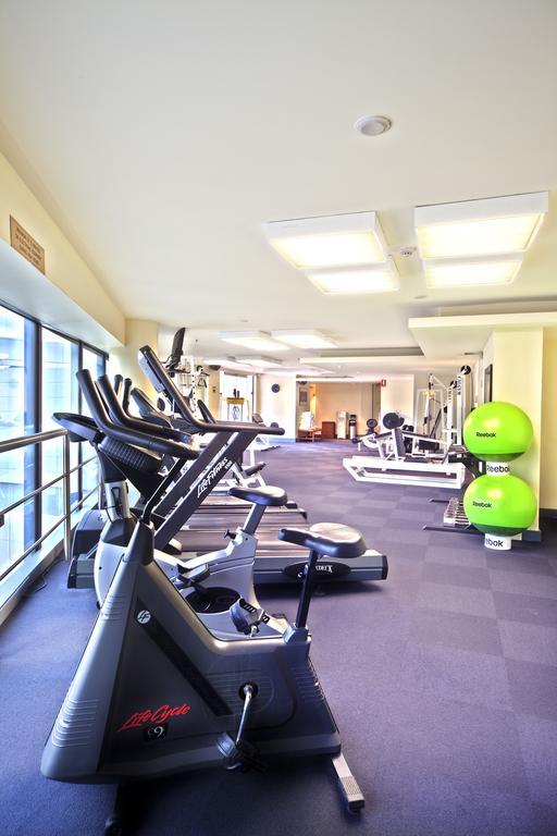 Stamford Plaza Sydney Airport Hotel & Conference Centre Facilities photo The gym at the hotel