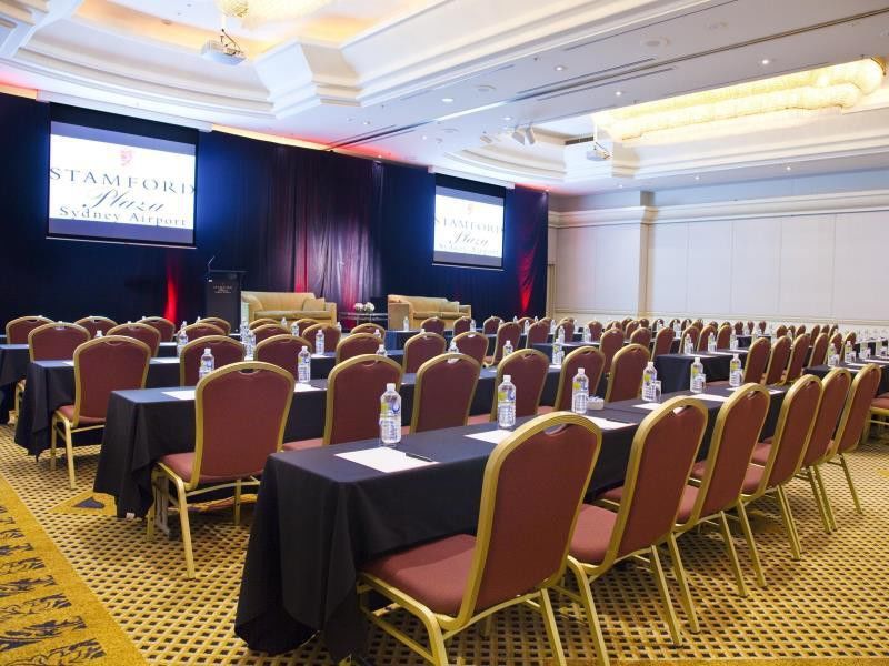 Stamford Plaza Sydney Airport Hotel & Conference Centre Exterior photo The ballroom